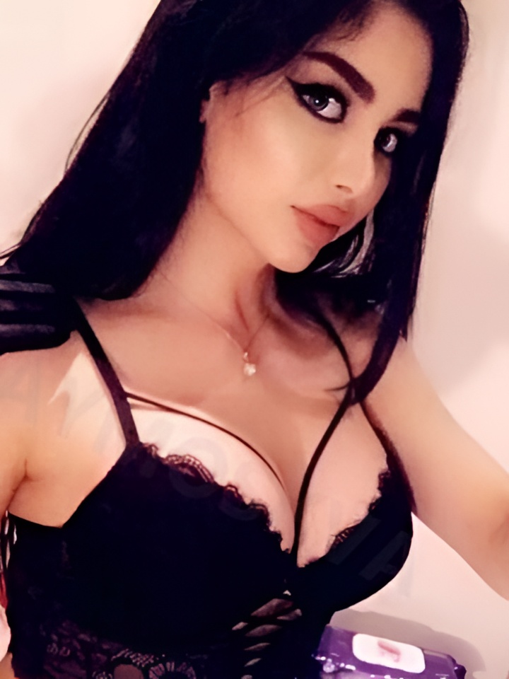 Роксана привлекальеная девушка из Кокошкино цена от 2500 руб