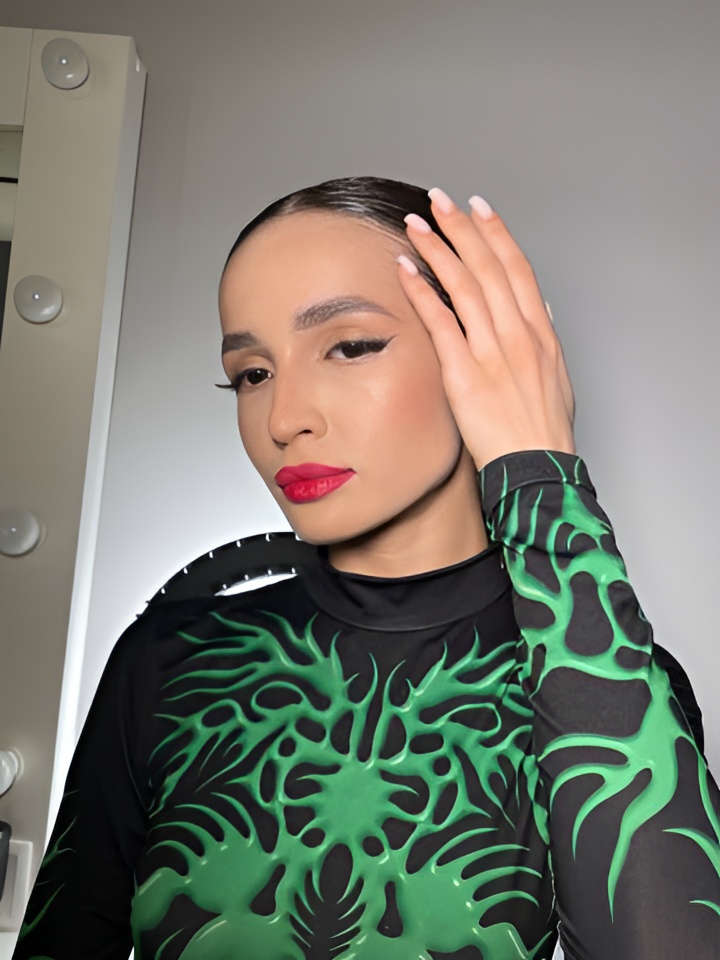 Снежанна привлекальеная девушка из Кокошкино цена от 2000 руб