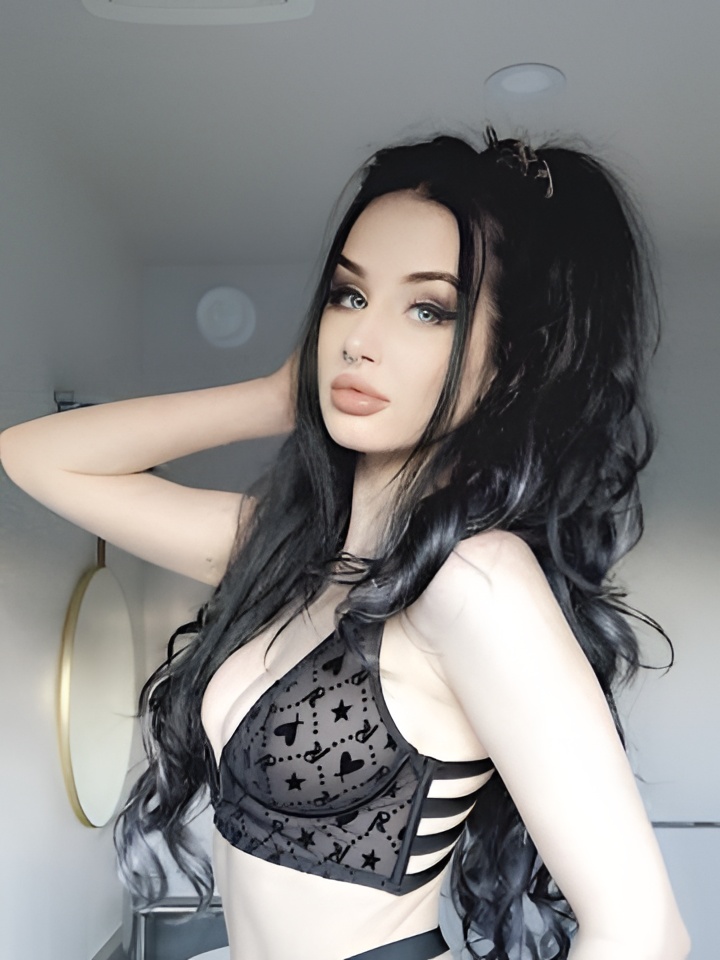 Снежанна привлекальеная девушка из Кокошкино цена от 5000 руб