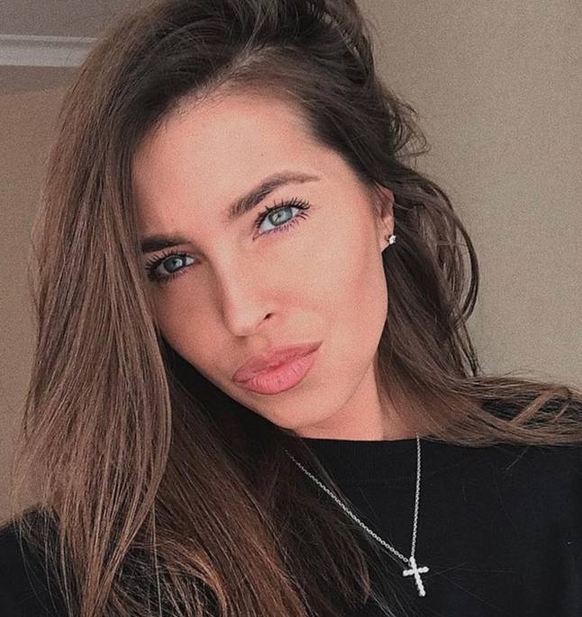 Ираида привлекальеная девушка из Кокошкино цена от 6000 руб