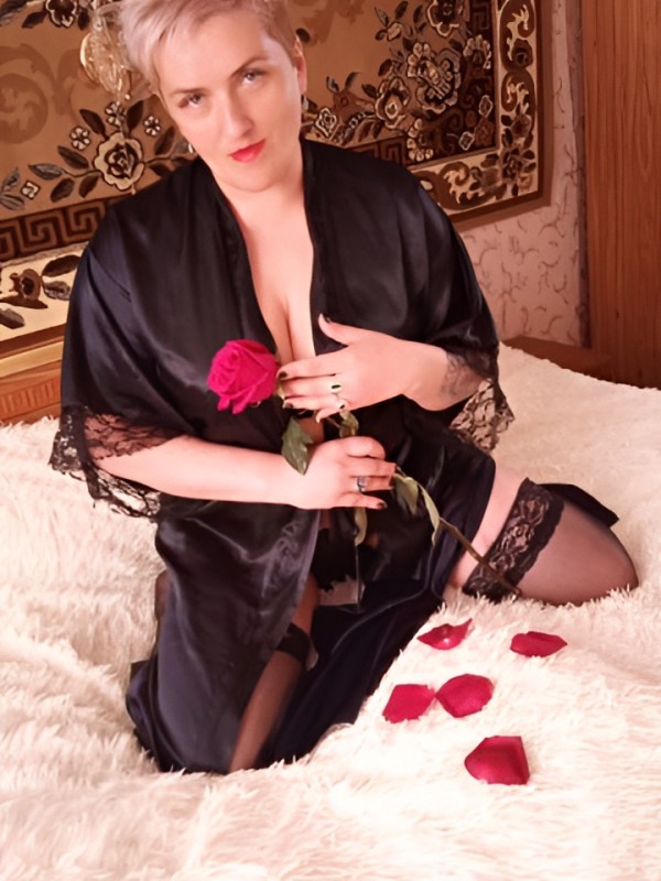 Далия привлекательная девушка из Кокошкино цена от 10000 руб