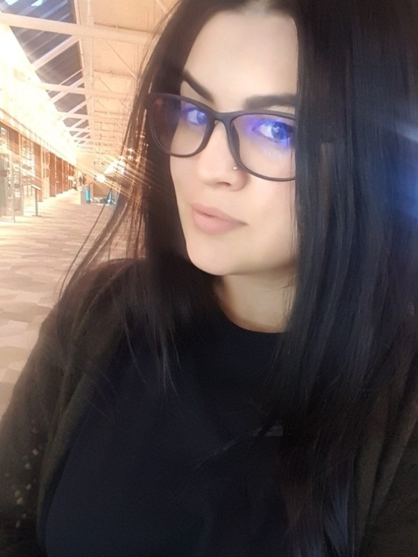 Людмила привлекательная девушка из Кокошкино цена от 3500 руб